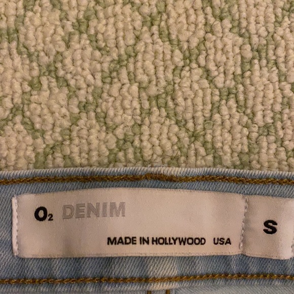 O2 denim shorts - Picture 3 of 3